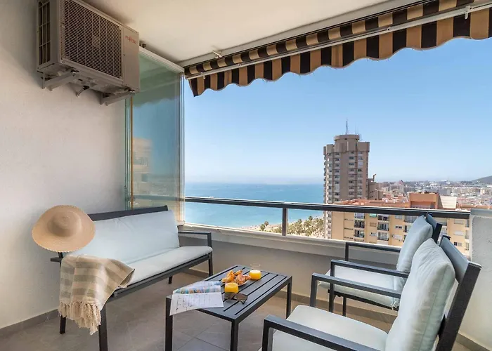 One Bedroom Apartment Next To The Port